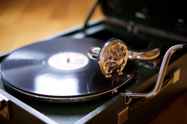 蓄音機とレコード